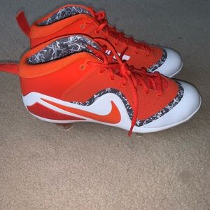 Nike soon trout 4 brand new size 10 1/2